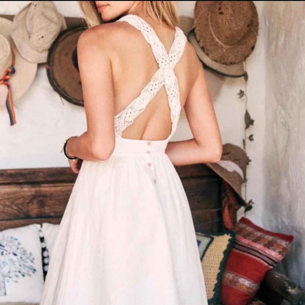 Sezane Fannette Dress in white sz FR 36 / US 4